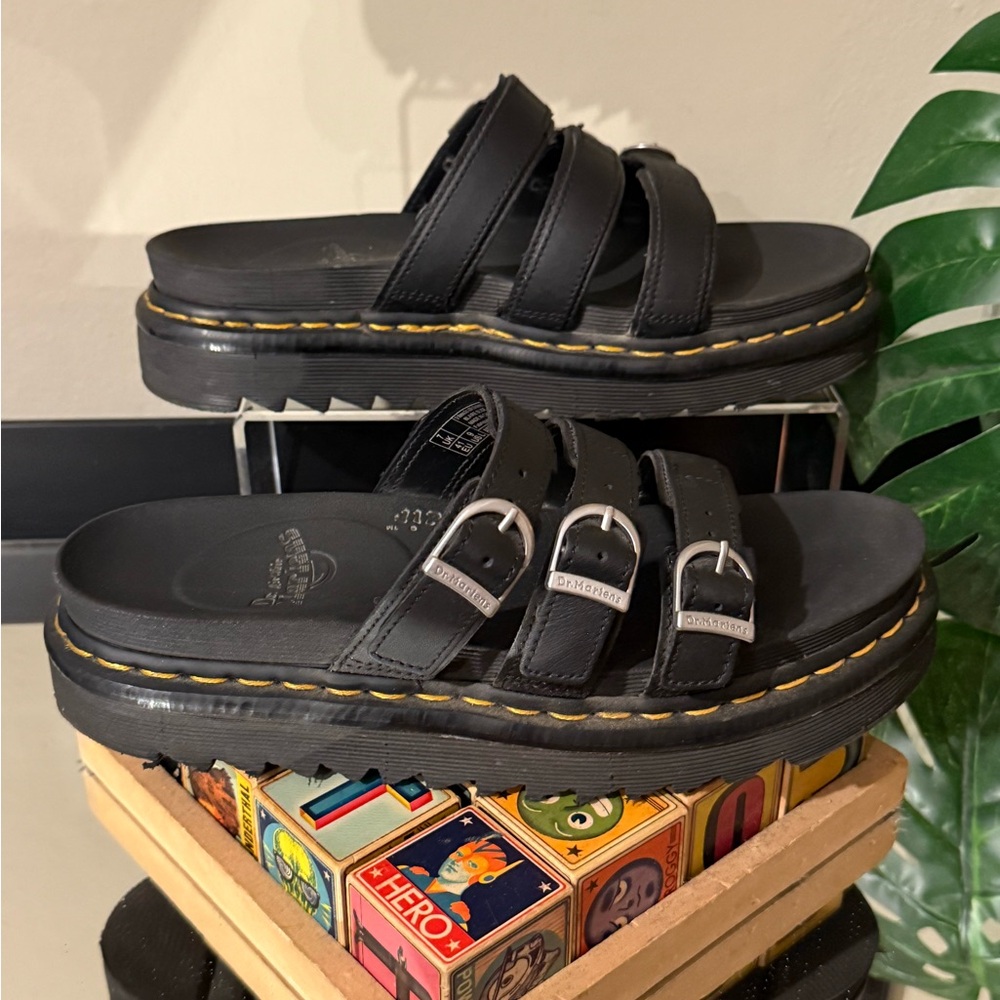 EUC Dr. Martens  Blaire Slide SZ.10